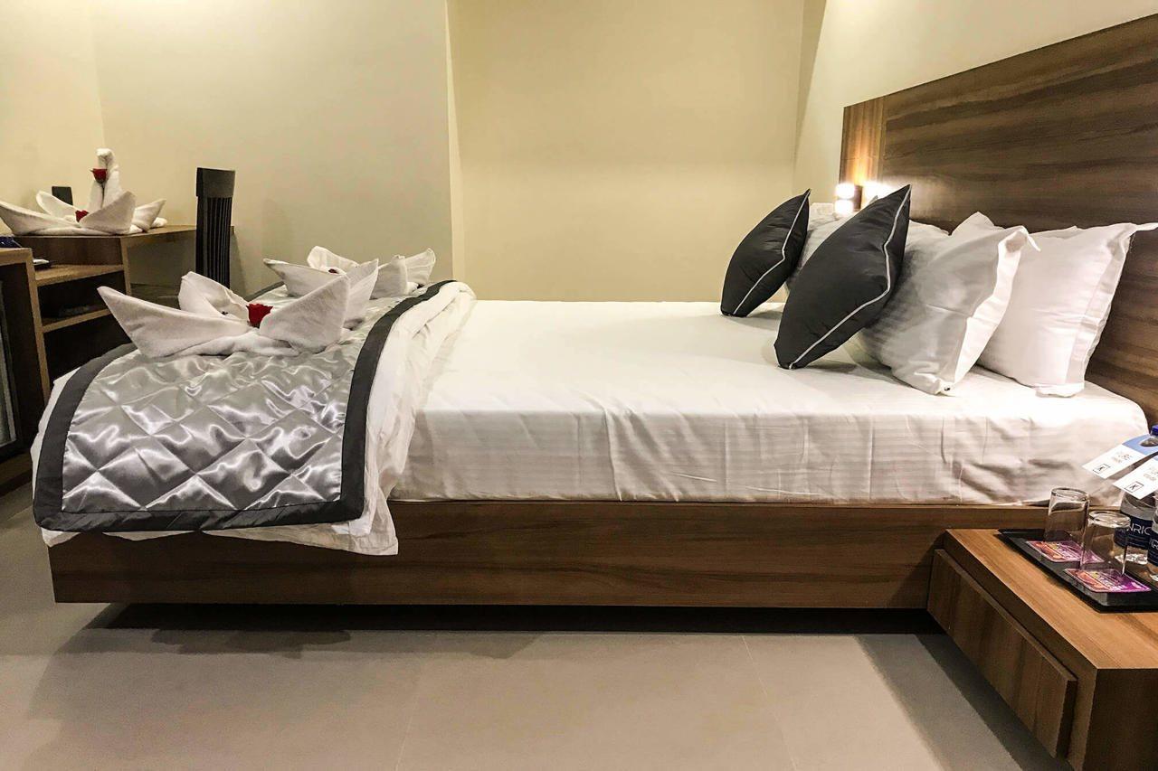 Kyriad Hotel Solapur By Othpl Экстерьер фото
