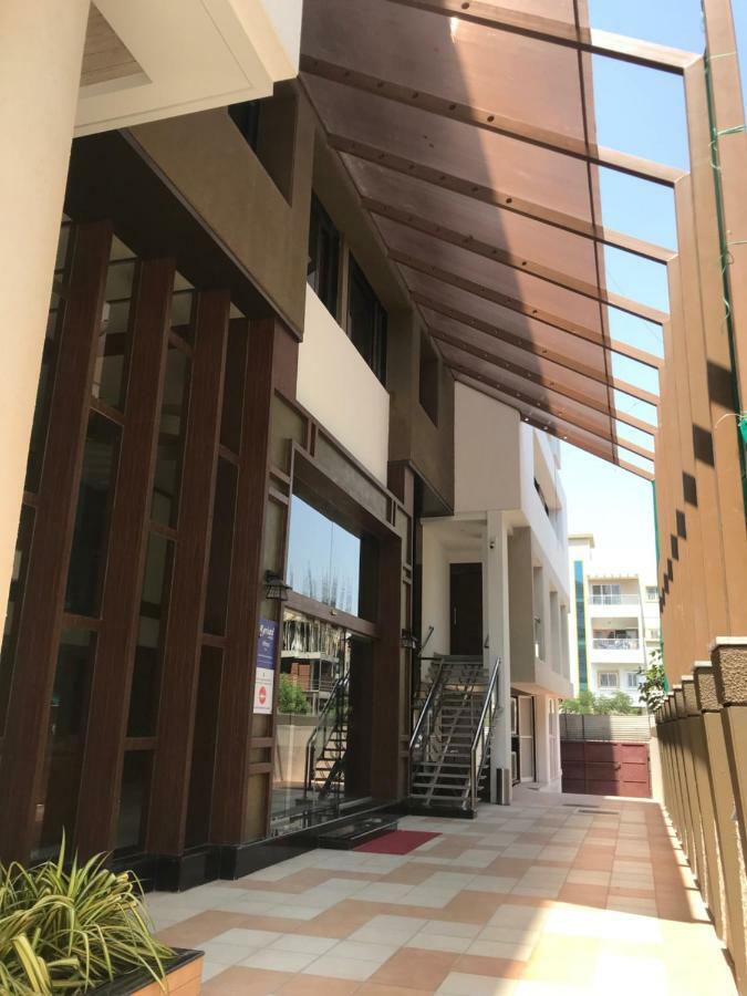 Kyriad Hotel Solapur By Othpl Экстерьер фото