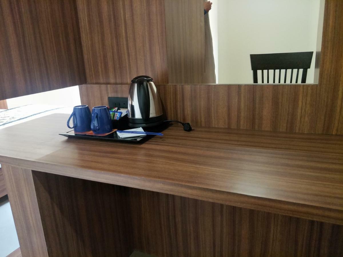 Kyriad Hotel Solapur By Othpl Экстерьер фото
